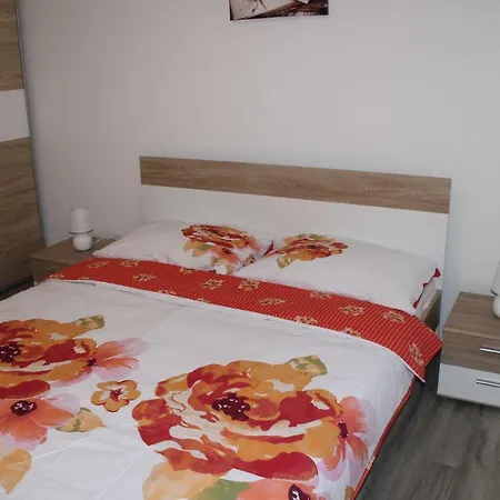 Damy Apartment